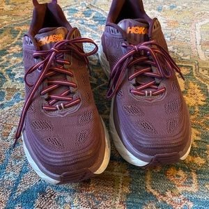 HOKA One One Bondi 6 - Size 9.5